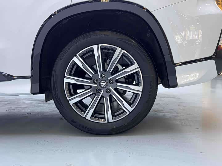 Фото 12 - Changan CS75 Plus