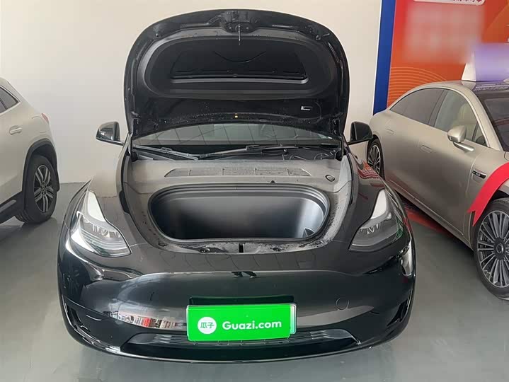 Фото 13 - Tesla Model Y