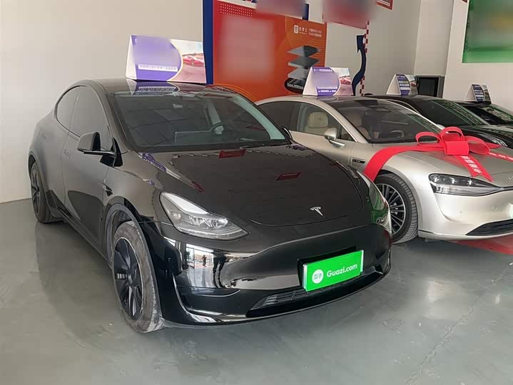 Фото 7 - Tesla Model Y