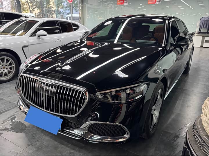 Фото 1 - Mercedes-Benz Maybach S-Class
