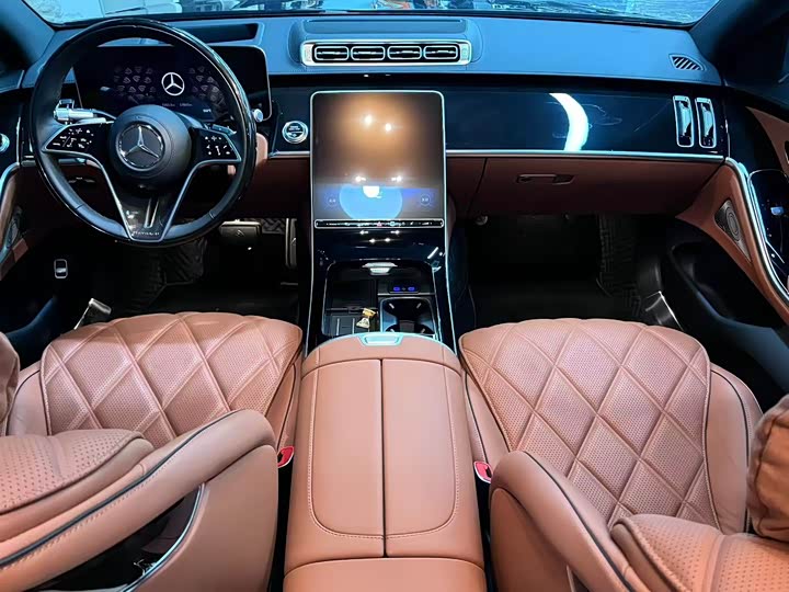 Фото 5 - Mercedes-Benz Maybach S-Class