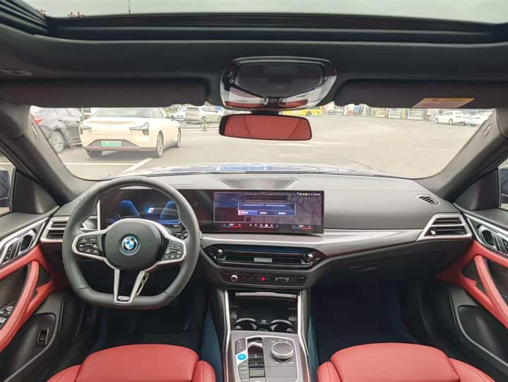 Фото 5 - BMW i4