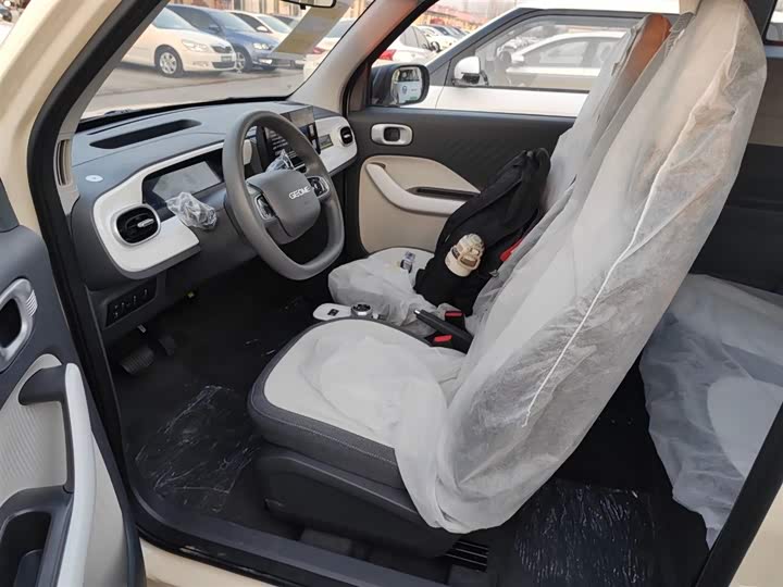 Фото 15 - Geely Galaxy Panda Mini