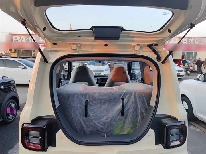 Фото 19 - Geely Galaxy Panda Mini