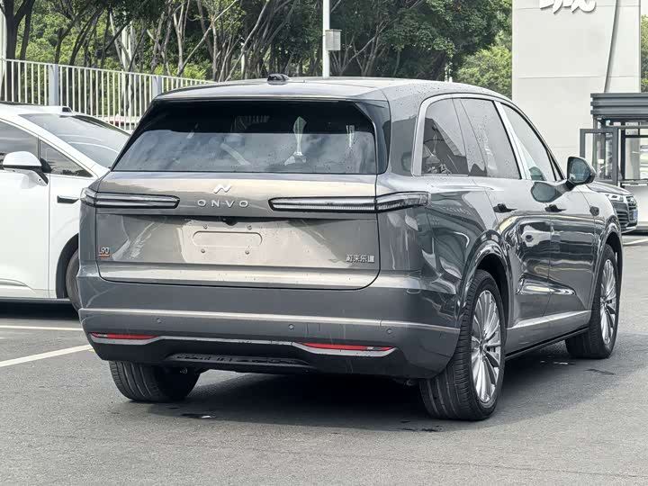 Фото 8 - Nio Onvo L90