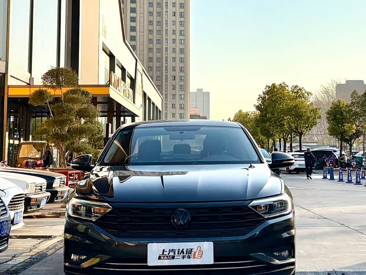 Фото 2 - Volkswagen Sagitar L