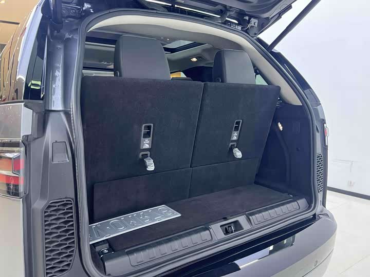 Фото 14 - Land Rover Discovery