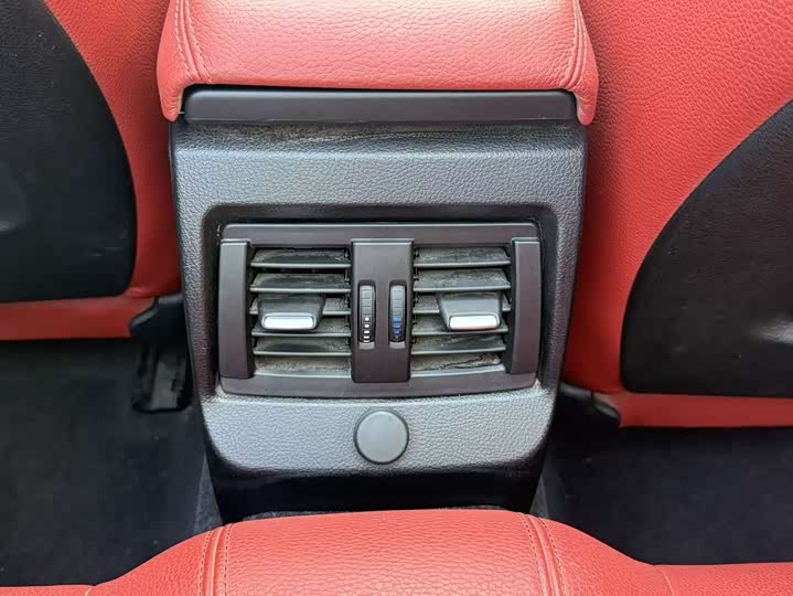 Фото 20 - BMW 2 Series