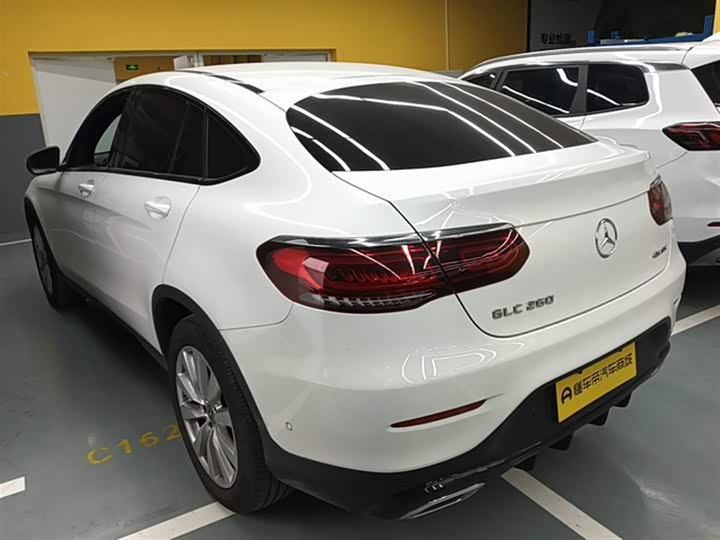 Фото 7 - Mercedes-Benz GLC-Class Coupe