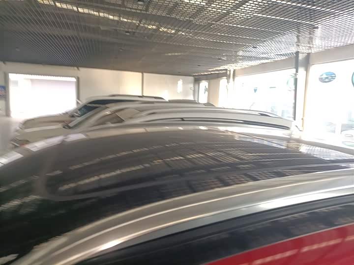 Фото 27 - Volkswagen Tiguan X