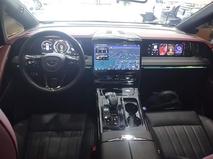 Фото 10 - GAC Trumpchi E9