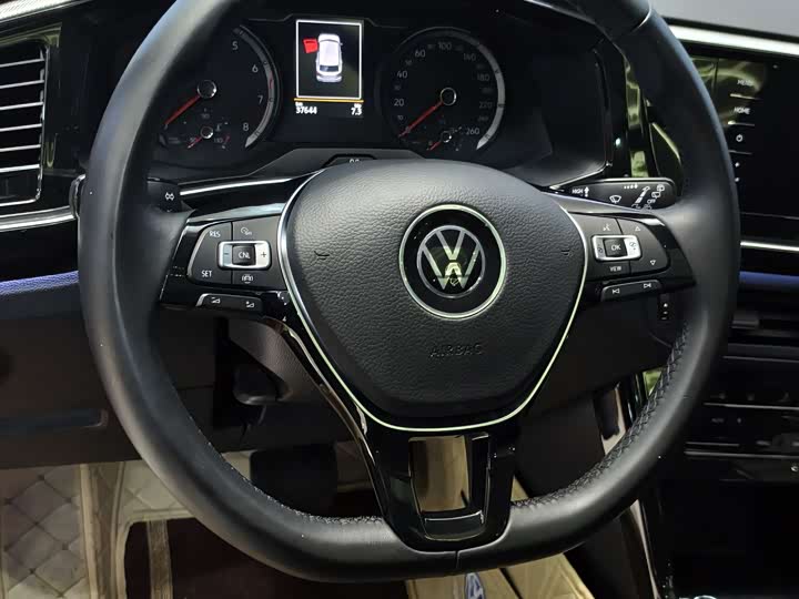 Фото 12 - Volkswagen Tayron