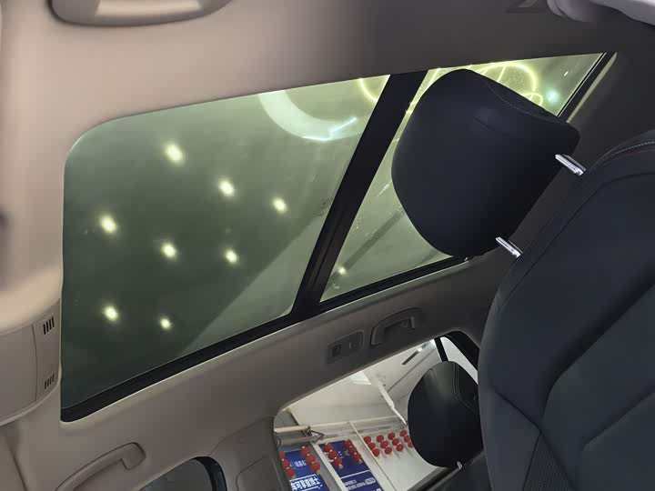 Фото 13 - Volkswagen Tayron