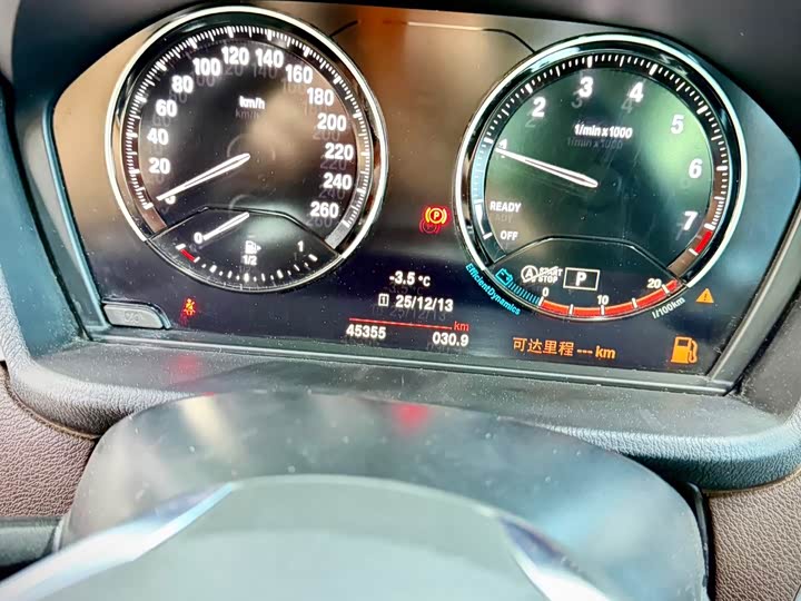 Фото 12 - BMW X1