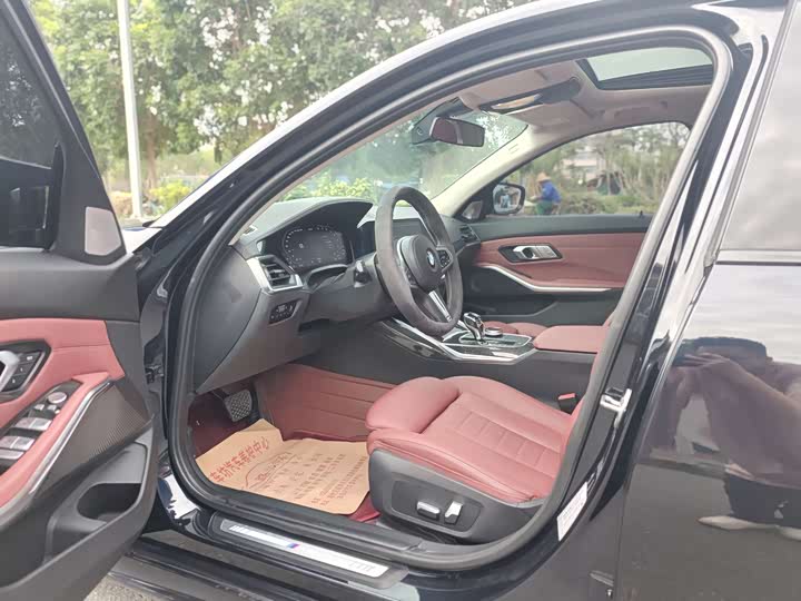 Фото 12 - BMW 3 Series