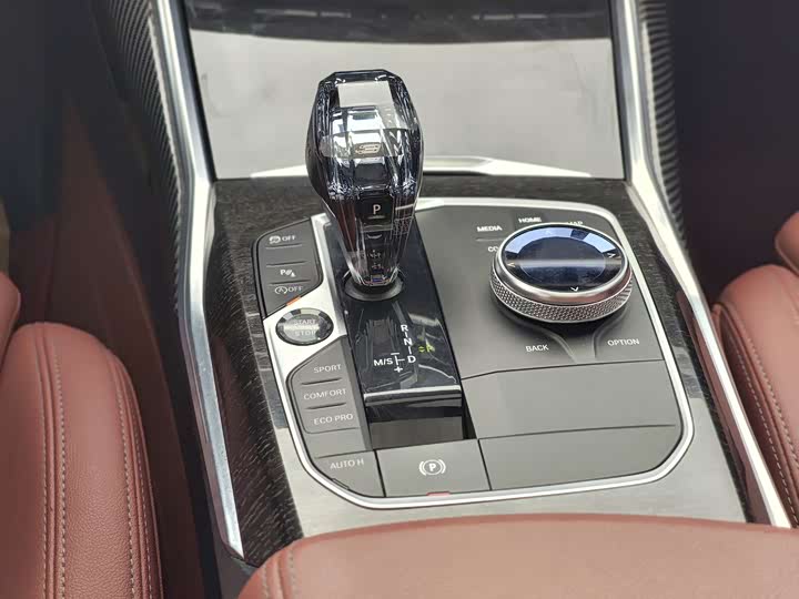 Фото 21 - BMW 3 Series