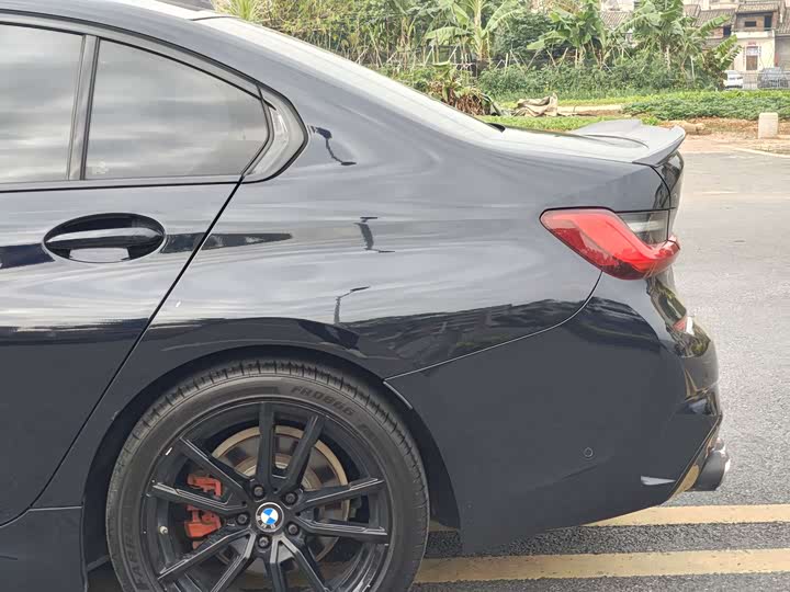 Фото 24 - BMW 3 Series