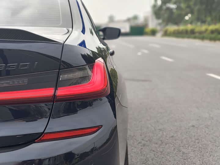 Фото 8 - BMW 3 Series