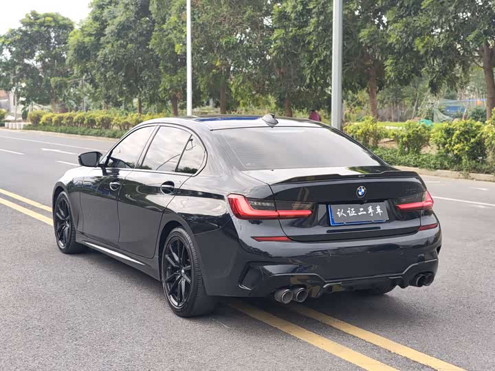 Фото 9 - BMW 3 Series