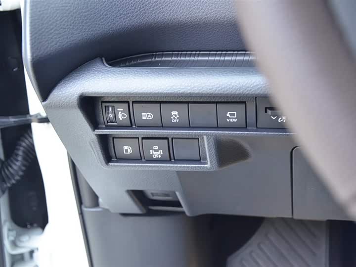 Фото 15 - Toyota Granvia