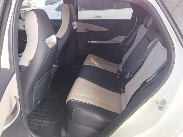 Фото 15 - BYD Dolphin