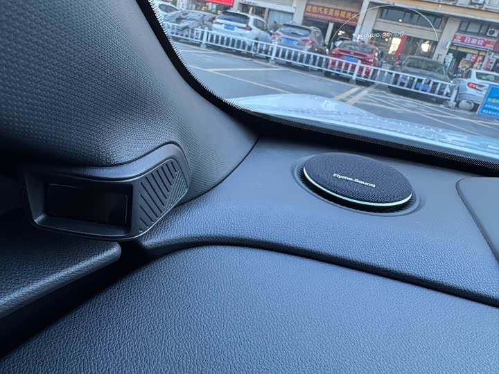 Фото 28 - Geely Galaxy A7