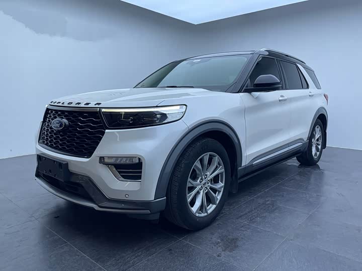 Фото 1 - Ford Explorer