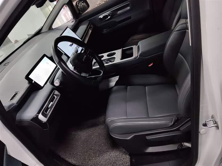 Фото 15 - GAC Aion Y