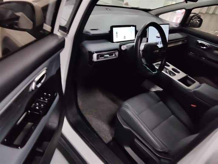 Фото 16 - GAC Aion Y