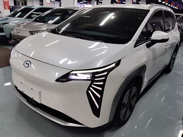 Фото 2 - GAC Aion Y