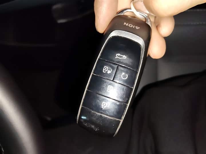 Фото 9 - GAC Aion Y