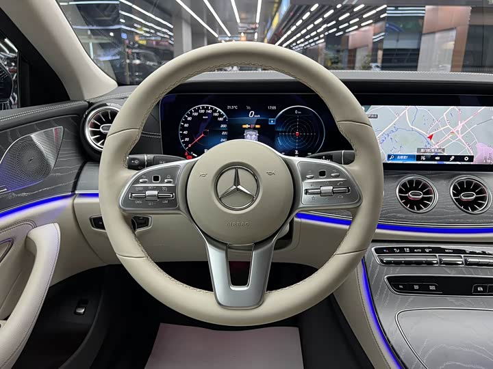 Фото 15 - Mercedes-Benz CLS-Class