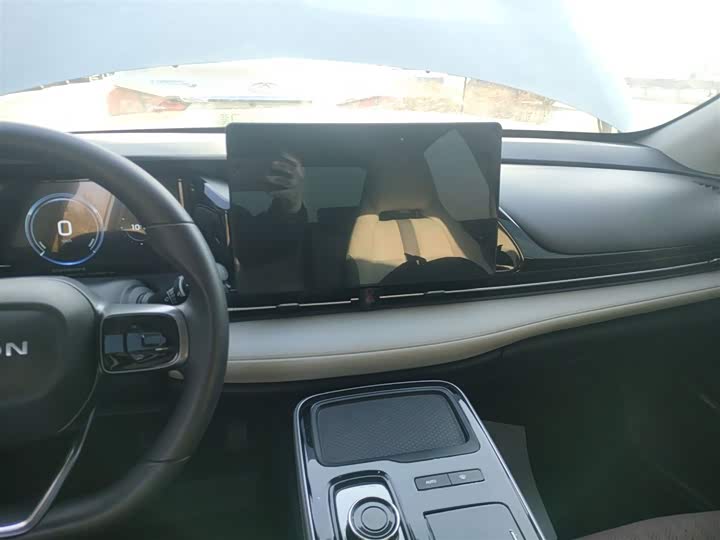 Фото 13 - GAC Aion S Plus