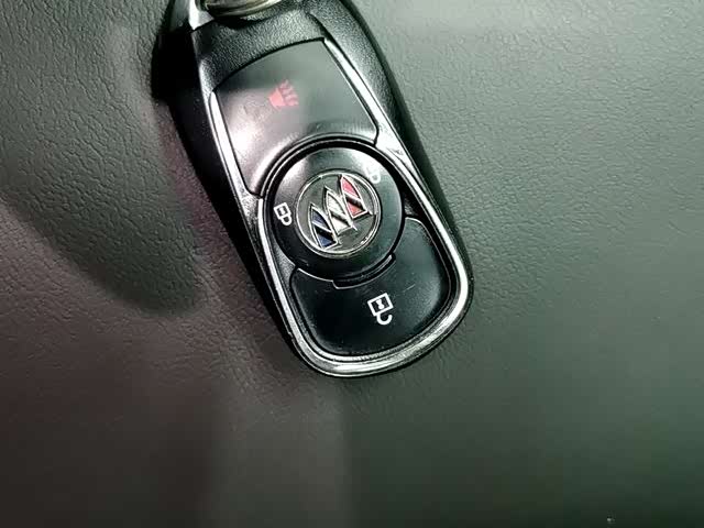 Фото 12 - Buick Envision Plus