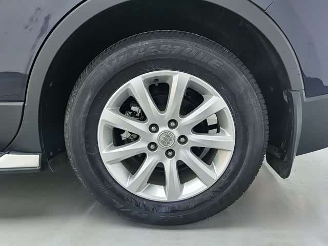 Фото 14 - Buick Envision Plus