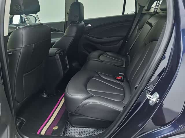 Фото 7 - Buick Envision Plus