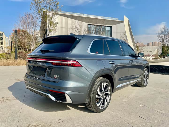 Фото 20 - Geely Monjaro