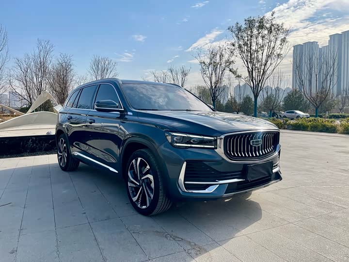 Фото 3 - Geely Monjaro