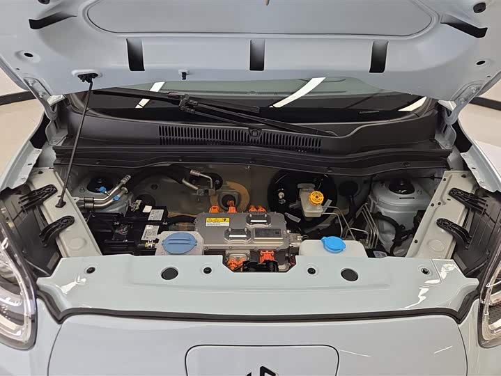 Фото 10 - Leapmotor T03