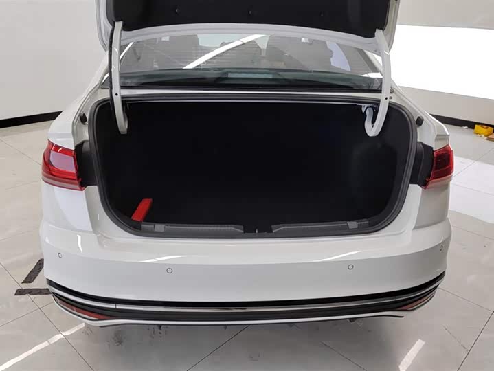 Фото 4 - Volkswagen Bora