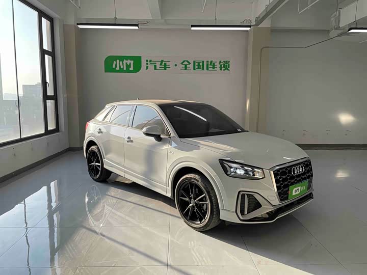 Фото 3 - Audi Q2L