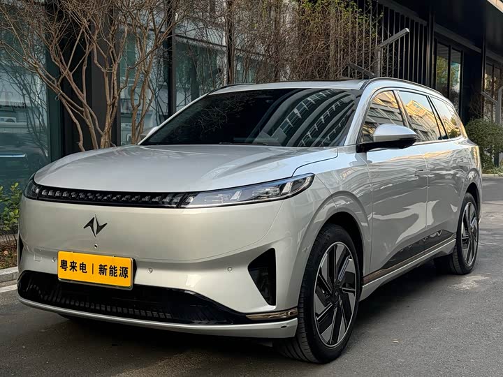 Фото 1 - Dongfeng Yipai eπ 008