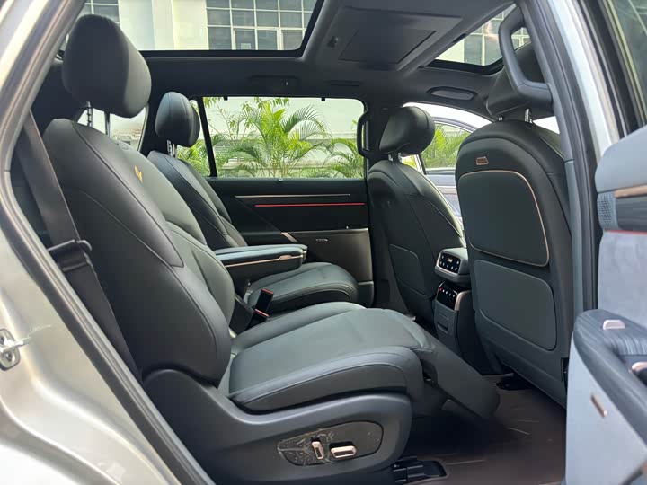 Фото 11 - Dongfeng Yipai eπ 008