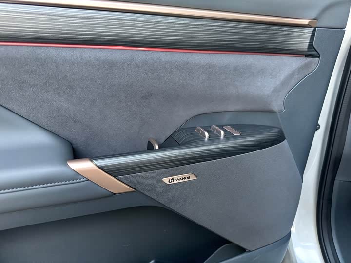 Фото 28 - Dongfeng Yipai eπ 008