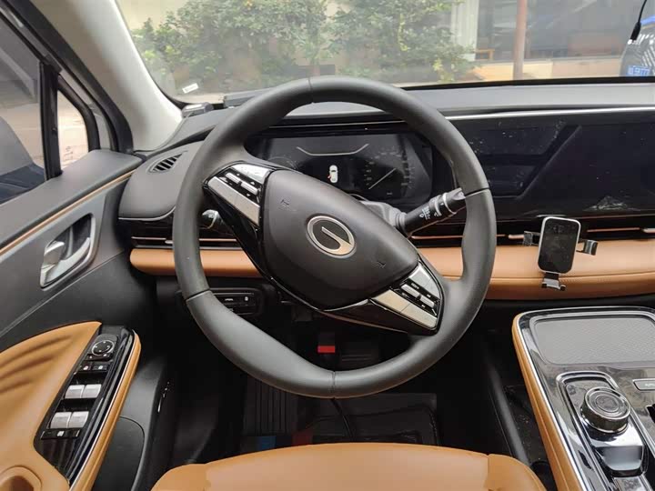 Фото 11 - GAC Aion S