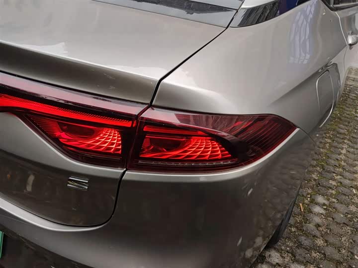 Фото 8 - GAC Aion S