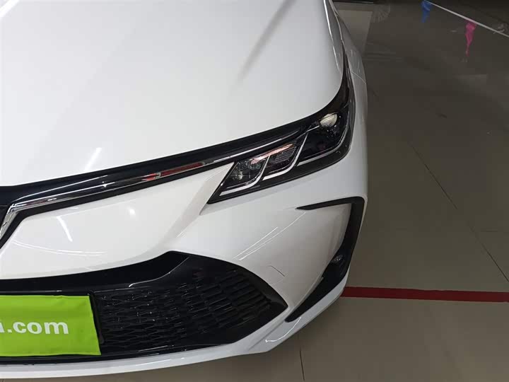 Фото 24 - Toyota Corolla