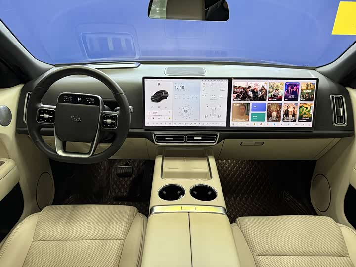 Фото 11 - LiXiang L8