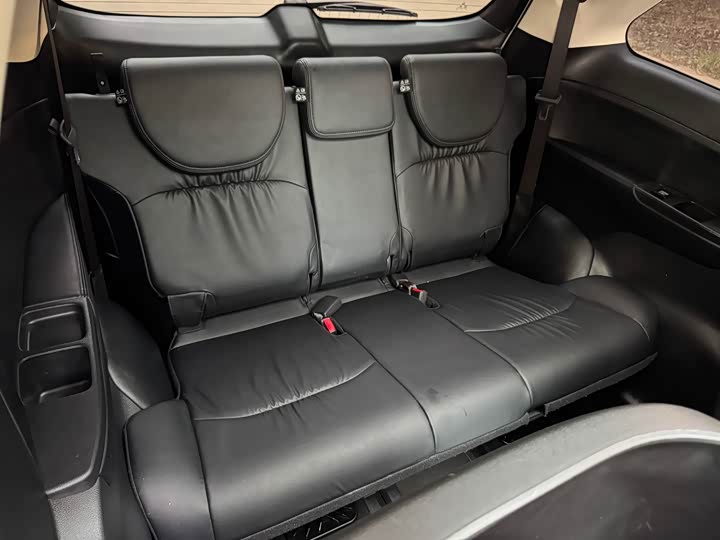 Фото 11 - Honda Elysion