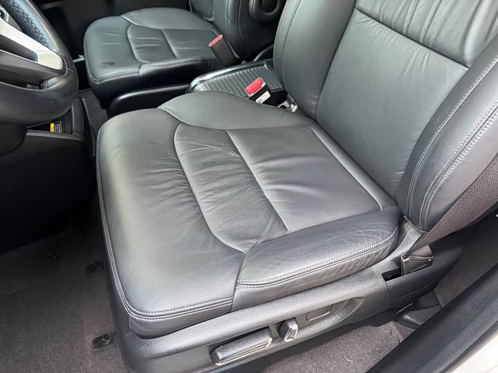 Фото 19 - Honda Elysion